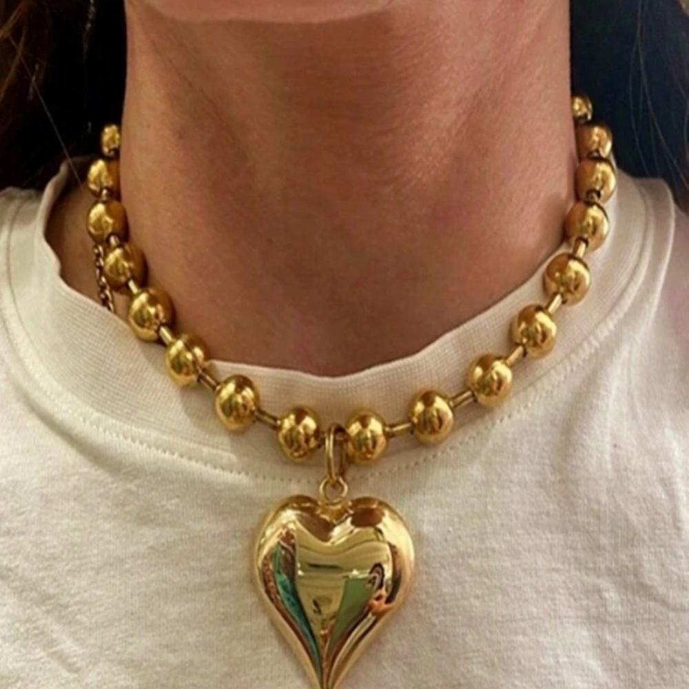COPY - COPY - Gold Necklace with Heart Pendant